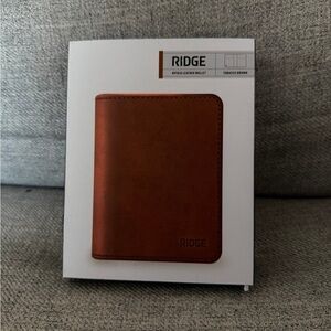 Ridge Bifold Leather Wallet Tobacco Brown (NWTS)
